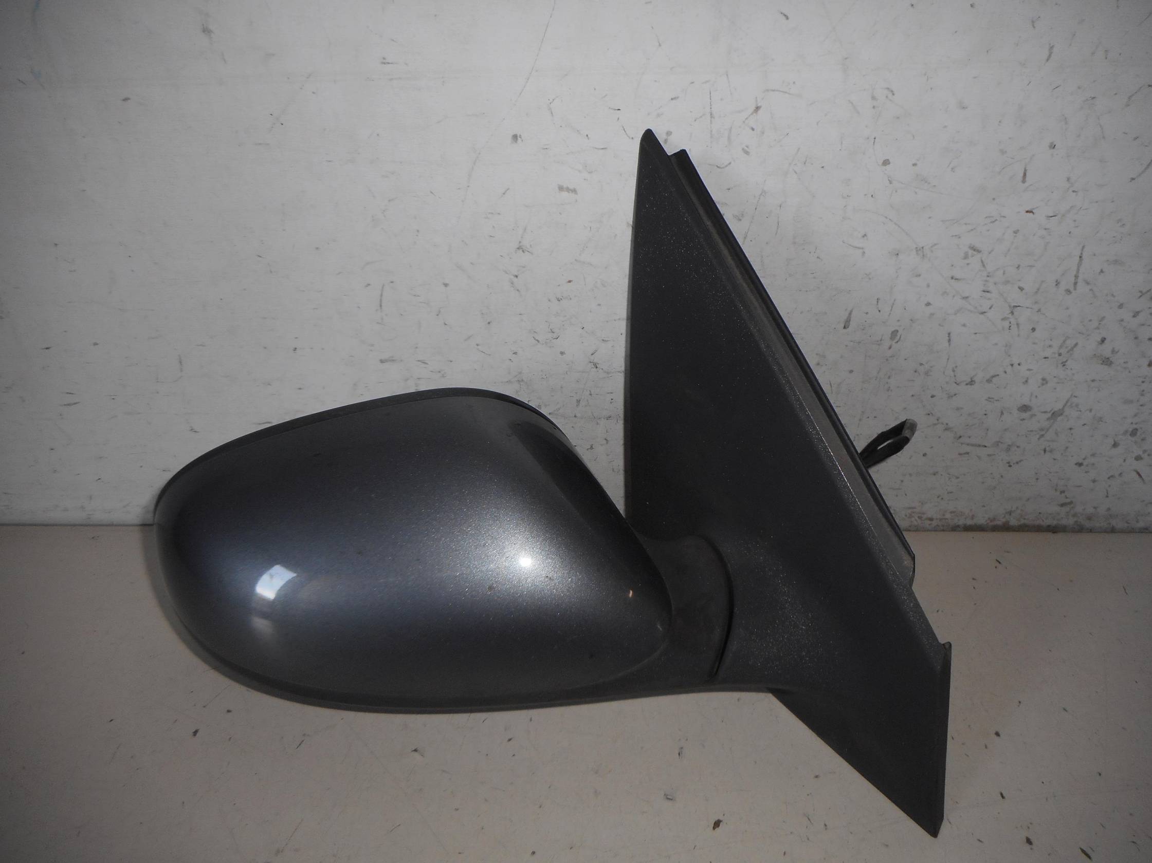 Retrovisore est. regolaz. elettr. dx.